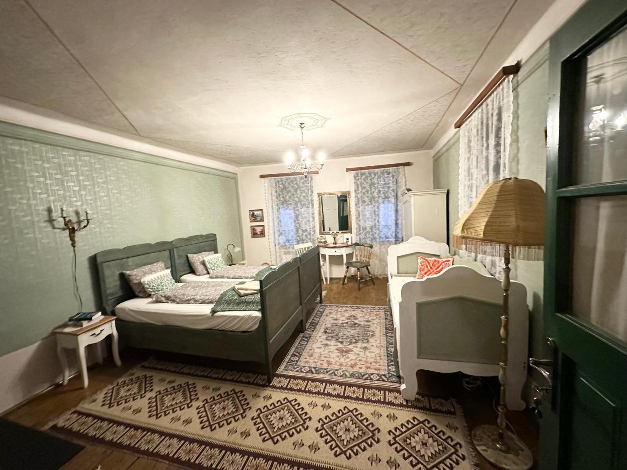 Saschiz 130/Lodging And Glamping Ngoại thất bức ảnh