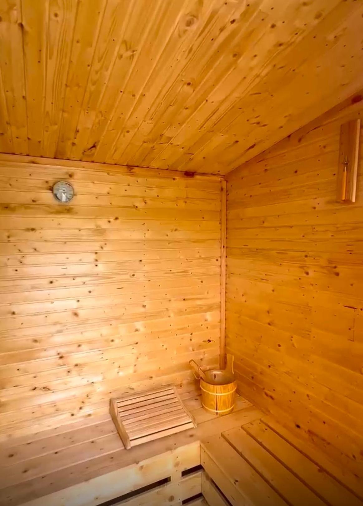 Saschiz 130/Lodging And Glamping Ngoại thất bức ảnh